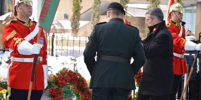 {CP Rail Remembers.}