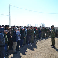 Cadet Visit to the field with LdSH(RC) May 2012