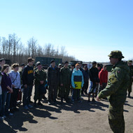 Cadet Visit to the field with LdSH(RC) May 2012