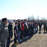 Cadet Visit to the field with LdSH(RC) May 2012