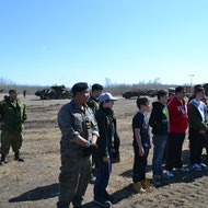 Cadet Visit to the field with LdSH(RC) May 2012